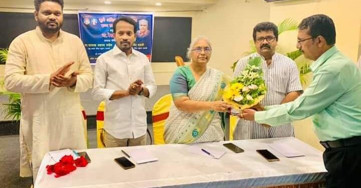 वांचितांना सत्तेत पाठविण्यासाठी शिक्षक प्राध्यापकांच्या वैचारिक सहकार्याची गरज – रेखा ठाकुर