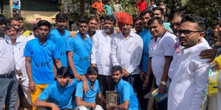 कुर्ल्यात भीमराव आंबेडकरांच्या हस्ते रमाई चषकचे उदघाटन !