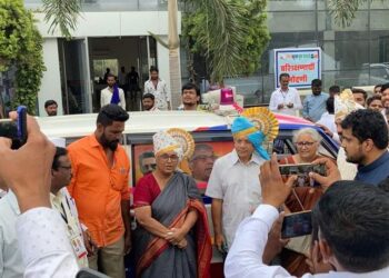 शिर्डीत वंचितच्या वतीने रुग्णवाहिकेचे लोकार्पण !￼