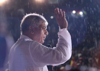 पाऊस हरला, योद्धा जिंकला..!