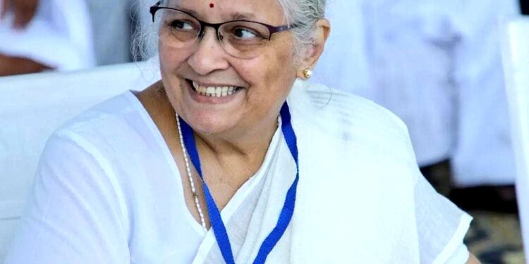 अंजलिताई आंबेडकरांच्या वाढदिवसानिमित्त २०० ब्लँकेटचे वाटप.