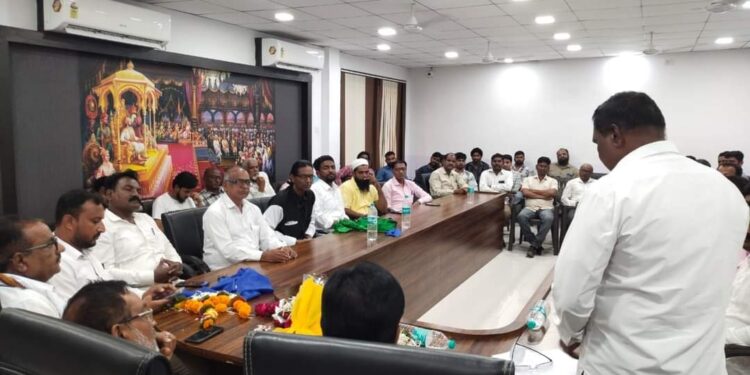 महानगरात वंचितचे संघटन मजबूत करण्यासाठी कामाला लागा