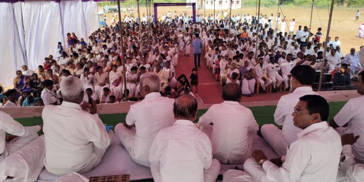 आंबेडकर घराण्याचा स्वाभिमान हरेगाव मध्ये ओथंबून वाहतो -वसंतराव पराड.