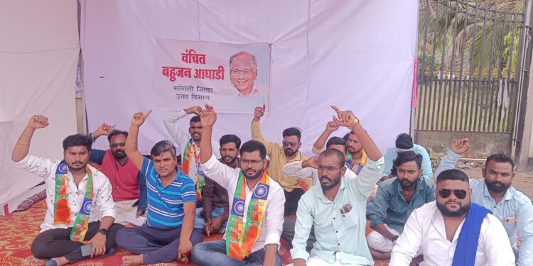 पलूस तालुका कृषी अधिकाऱ्याला निलंबीत करण्याची ‘वंचित’ ची मागणी.