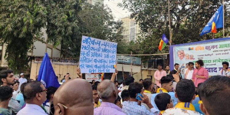 सुजात आंबेडकरांच्या मुंबई दौऱ्याला नागरिकांचा प्रचंड प्रतिसाद !