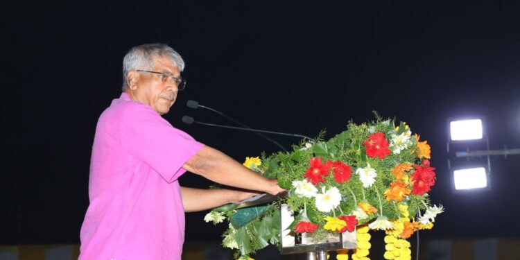 जो पक्ष लोकसभेत किमान 14 जागा ओबीसींना देईल तो आपला पक्ष.