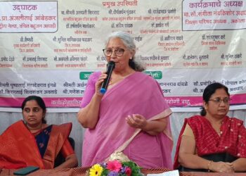 ‘वंचित’ च्या राष्ट्रीय नेत्या अंजलीताई आंबेडकरांच्या हस्ते गर्भाशय कर्करोग निदान  कार्यक्रमाचे  उद्घाटन  !