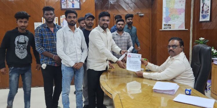 सम्यक विद्यार्थी आंदोलन या विद्यार्थी संघटनेचा आंदोलनाचा ईशारा !