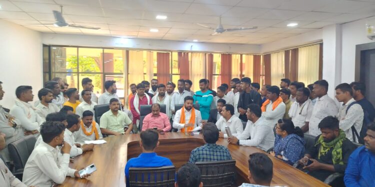 वंचित बहुजन युवा आघाडीची युवा महोत्सव संदर्भात महत्त्वपूर्ण बैठक संपन्न !