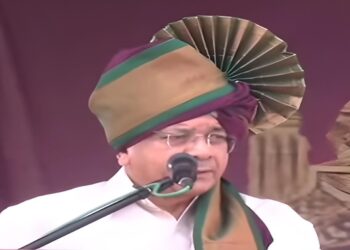 गहिनीनाथ गडाच्या वतीने ॲड.प्रकाश आंबेडकरांचा सन्मान !