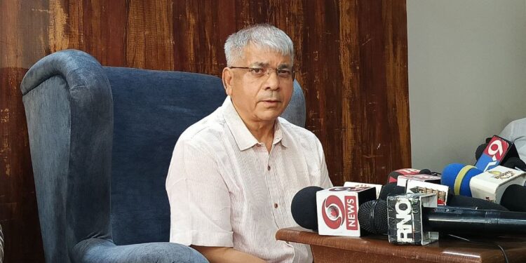 काँग्रेसला 7 जागांवर आम्ही पूर्णपणे मदत करायला तयार : ॲड. प्रकाश आंबेडकर