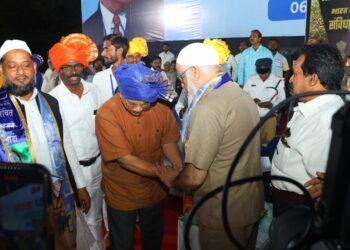 सत्ता परिवर्तन महासभेत शेकडो नेत्यांचा वंचित बहुजन आघाडीत पक्षप्रवेश !