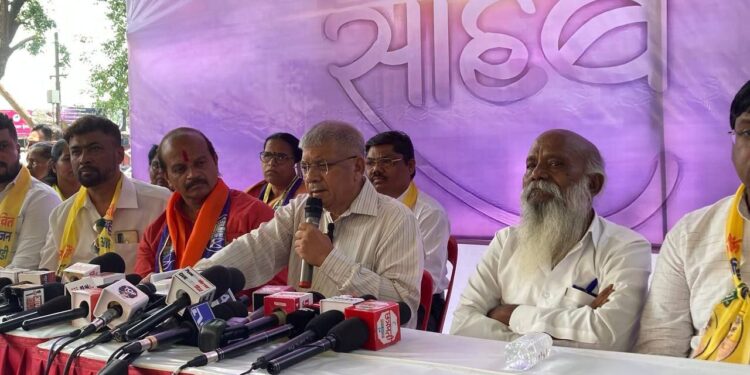 मुस्लिम समाज वसंत मोरे यांच्यासोबत राहील