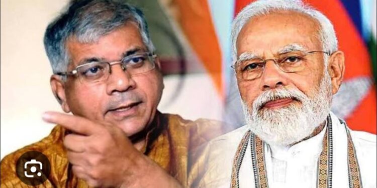 ॲड. प्रकाश आंबेडकरांचे पंतप्रधान मोदींना पत्र !