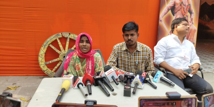 धस साहेब….तर तुम्ही अशाच पद्धतीने माफ केलं असतं का?