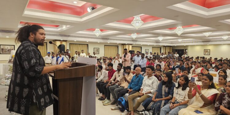 सुजात आंबेडकर यांच्या उपस्थितीत सम्यकचा ठाण्यात फुले आंबेडकर उत्सव सोहळा