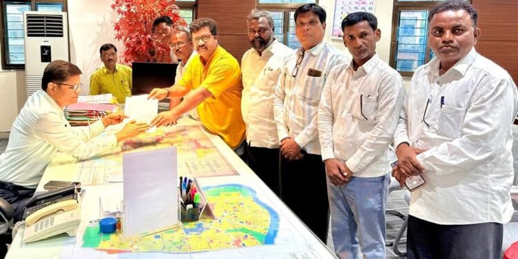 प्रभाग रचनेत राजकीय हस्तक्षेप थांबवा अन्यथा होणाऱ्या उद्रेकास प्रशासन जबाबदार : वंचितचा इशारा