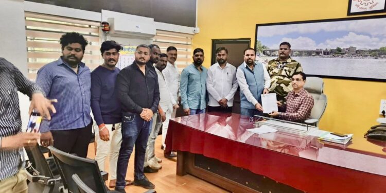 "प्रभाग रचना करताना राजकीय दबाव टाळा; वंचित बहुजन आघाडीचा नाशिक महापालिकेला इशारा"