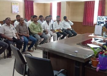 Vanchit Bahujan Aaghadi : अकोला जिल्हा परिषदेतील प्रशासनाच्या भ्रष्टाचाराविरोधात वंचित बहुजन युवा आघाडीचे सीईओंना निवेदन!