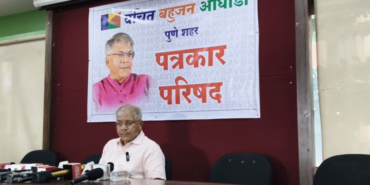 मोदी अनेक देशांमध्ये गेले मात्र भारताच्या बाजून एकही देश उभा राहिला नाही – अॅड. प्रकाश आंबेडकर