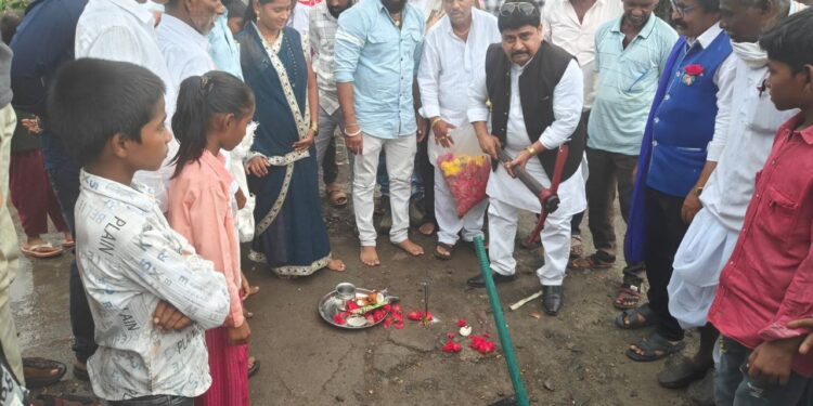 धारजणीमध्ये वंचित बहुजन आघाडीच्या हस्ते तीन सीसी रस्त्यांचे भूमिपूजन; गाव शाखेचे उद्घाटन आणि सदस्य नोंदणीला उत्स्फूर्त प्रतिसाद!
