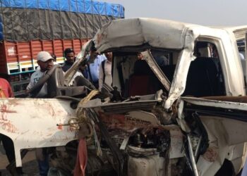 पुण्यात भीषण अपघातांची मालिका तीन तासांत एकाच ठिकाणी १० अपघात! प्रशासनाची दुर्लक्ष जीवावर बेतणारी