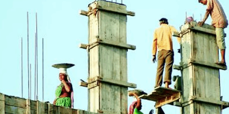 मुंबई: मालाडमध्ये बांधकाम सुरू असलेल्या इमारतीवरून पडून अभियंत्याचा मृत्यू