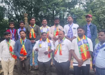 जिल्हाधिकारी कार्यालयातील 'सेंगोल' प्रदर्शनावरून वंचित बहुजन युवा आघाडीचा तीव्र विरोध; तात्काळ हटवण्याची मागणी