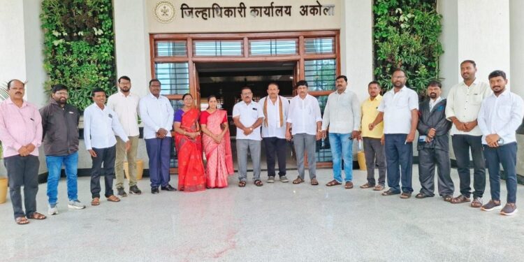 अकोट खरेदी-विक्री संघ ज्वारी खरेदीत झालेल्या भ्रष्टाचाराची चौकशी करून गुन्हे दाखल करा - वंचित बहुजन आघाडीची मागणी