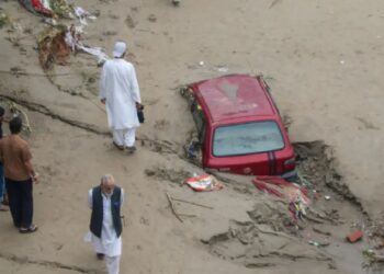 जम्मू-काश्मीर: रियासी जिल्ह्यात भूस्खलनाने ७ जणांचा बळी; पूर आणि भूस्खलनामुळे जनजीवन विस्कळीत