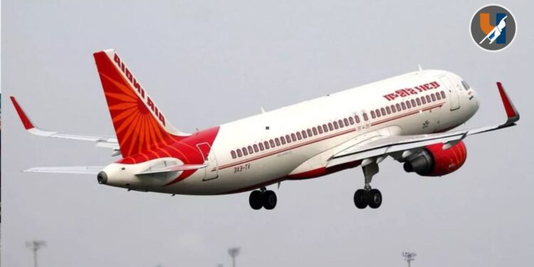 दिल्ली विमानतळावर एअर इंडियाच्या विमानाला आग लागल्याने खळबळ उडाली