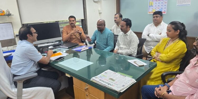 रखडलेल्या एसआरए प्रकल्पांबाबत वंचित बहुजन आघाडीची बैठक