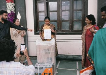 वंचित बहुजन आघाडीच्या आंदोलनानंतर महिलांना स्वयंपूर्ण रोजगारासाठी साहित्य वाटप‎‎