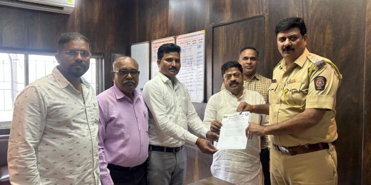 त. बुद्धांचा अपमान करणारे सावरकर लिखित संन्यस्त खड्ग नाटक दाखवू नये; वंचित बहुजन आघाडीची मागणी!