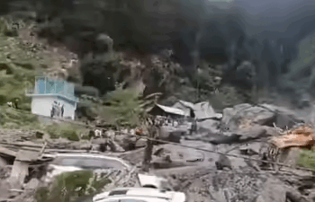 जम्मू-काश्मीरच्या किश्तवाडमध्ये ढगफुटीमुळे माचैल माता यात्रेदरम्यान 45 भाविकांचा मृत्यू, 70 हून अधिक बेपत्ता