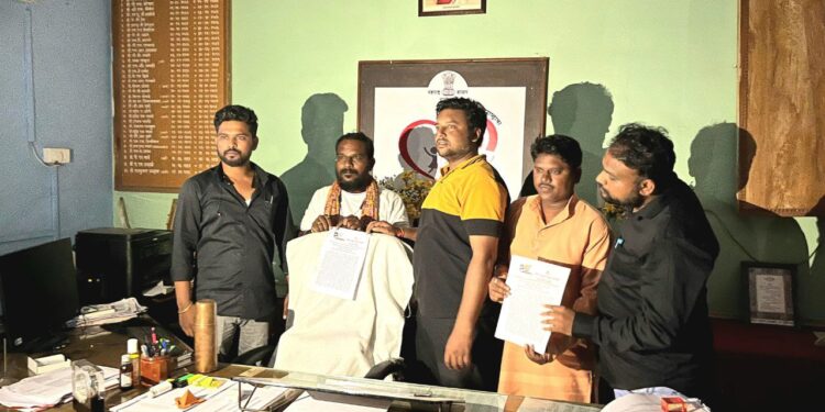 जिल्हा स्त्री रुग्णालय निविदा घोटाळा : डांबरेसह तिन्ही अधिकाऱ्यांवर गुन्हे दाखल करा – वंचित बहुजन युवा आघाडीची मागणी