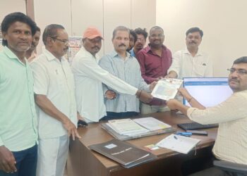 कोथरूड पोलिस ठाण्यातील महिलांवरील अन्यायाविरोधात वंचित बहुजन आघाडीचा निषेध