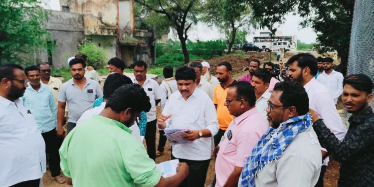 अवाढव्य बिलांमुळे चोहट्टा येथील रहिवासी त्रस्त; वंचित बहुजन आघाडीचे MSEB कार्यालयावर धडक