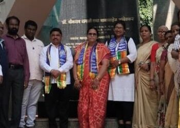 पुणे करार अधिकार दिनानिमित्त वंचित बहुजन आघाडीकडून डॉ. बाबासाहेब आंबेडकर यांच्या पुतळ्यास अभिवादन!