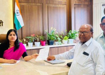 धम्मचक्र प्रवर्तन दिनानिमित्त अकोल्यात 'संपूर्ण दारूबंदी' करा; मेळाव्याला रात्री १२ पर्यंत परवानगी द्या – भारतीय बौद्ध महासभेची मागणी