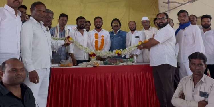 संघटना मजबूत करण्यासाठी जनसामान्यांचे प्रश्न सोडावा – चेतन गांगुर्डे