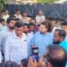 अनवली गावातील पूरग्रस्तांची सुजात आंबेडकर यांनी घेतली भेट; तहसीलदारांना तातडीच्या मदतीसाठी फोन!