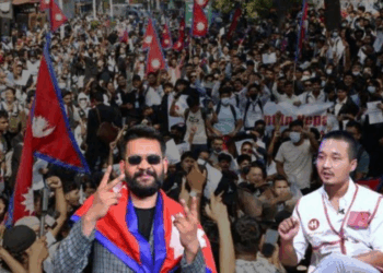 Nepal Gen-Z Protest: नेपाळमध्ये Gen Z चा उद्रेक: बालेन शाह आणि सुदन गुरुंग यांच्या दोन पोस्ट्समुळे लाखो तरुण रस्त्यावर