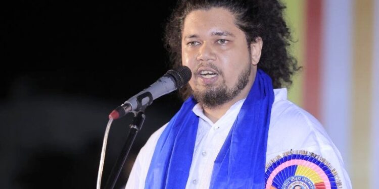 मनुवाद्यांनी उच्चशिक्षित युवकांना संपवले; सुजात आंबेडकर यांचा आक्रोश, आरक्षणासाठी शेवटपर्यंत लढण्याचा निर्धार