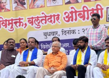 आरक्षण धोक्यात! ओबीसी आरक्षणाच्या समर्थनार्थ नांदेडमध्ये एल्गार; खाजगीकरणामुळे शिक्षण-नोकरीतील आरक्षणावर आघात – ॲड. प्रकाश आंबेडकर