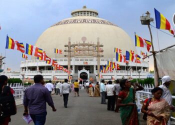 राजकीयदृष्ट्या समक्ष होण्यासाठी सांस्कृतिक चळवळ बळकट करावी लागेल