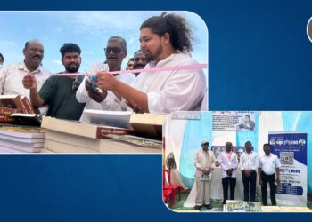 अकोल्यातील ऐतिहासिक धम्म मेळाव्यात ‘प्रबुद्ध भारत’ स्टॉलचे सुजात आंबेडकर यांच्या हस्ते उद्घाटन