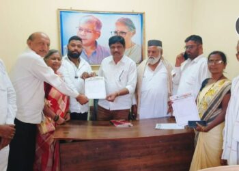 अकोला जिल्ह्यातील नगरपरिषद व नगरपंचायत निवडणुकांसाठी उमेदवारी अर्ज स्वीकारणे सुरू!