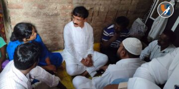 मयुरी बगाटे यांच्या निधनामुळे परभणी शहरावर शोककळा; वंचित बहुजन आघाडीच्या शिष्टमंडळाने घेतली बगाटे परिवाराची भेट