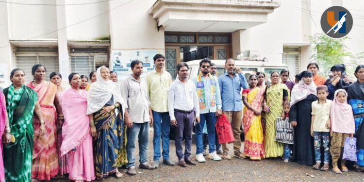 अतिवृष्टीग्रस्तांना अद्याप अनुदान न मिळाल्याने वंचित बहुजन युवा आघाडीचा तहसील कार्यालयावर घेराव